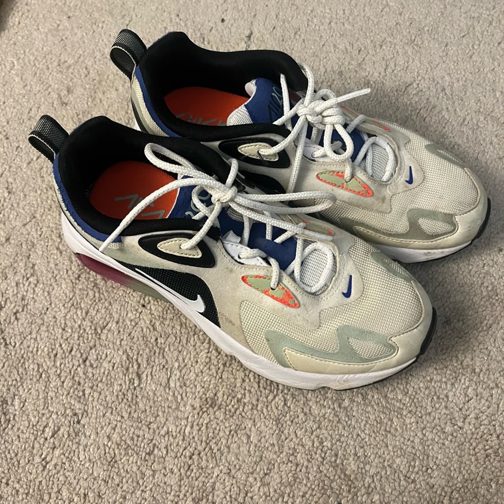 White and Black Chunky Sneakers with Cushioned Sole